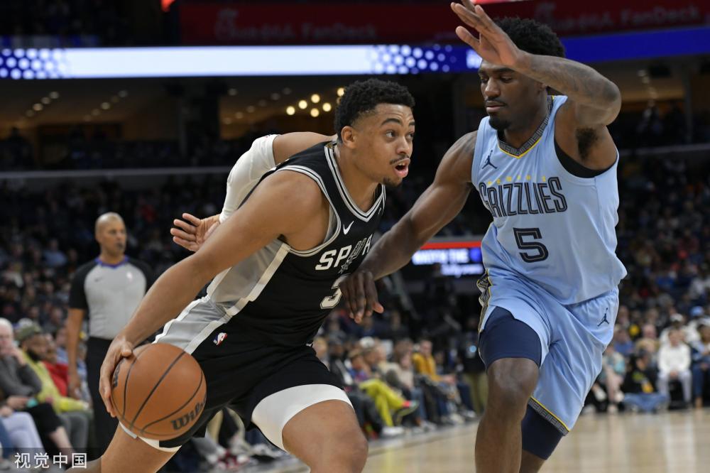 教练在轮换 教练在轮换