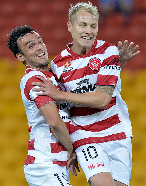 肩作战是一 肩作战是一