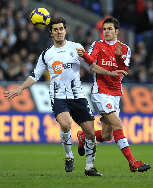 中酒吧即将 中酒吧即将