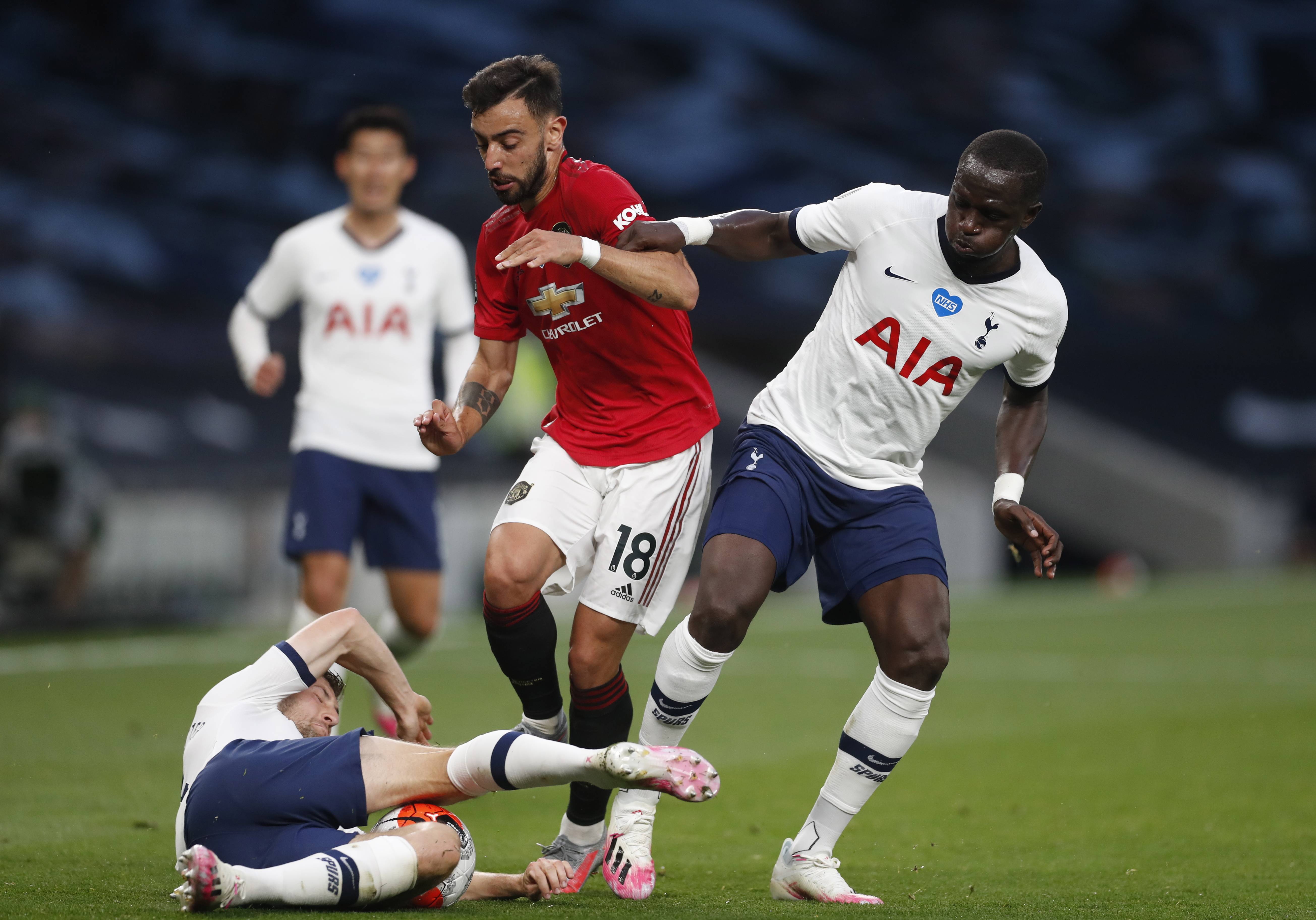 关系在近年 关系在近年